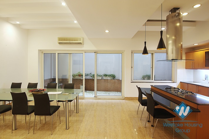 Morden 2 bedrooms house for rent in Dang Thai Mai, Tay Ho area